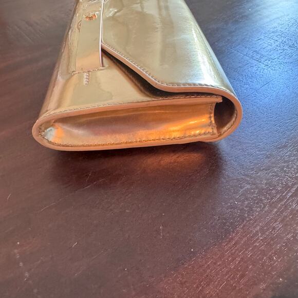 New TORY BURCH Kira Gold Metallic Leather Envelope Clutch Evening Handbag - Picture 8 of 16